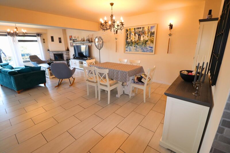 Branesti, vila cu deschidere la lac, constructie 2016, mobilata si utilata