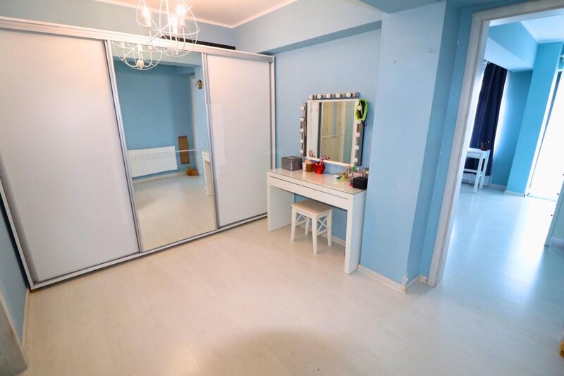 Branesti, vila cu deschidere la lac, constructie 2016, mobilata si utilata