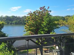 Vila cu deschidere la lac - Branesti - constructie 2016 - mobilata si utilata